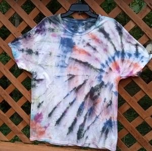 Tie-die T-Shirt Hanes Size XL multi color